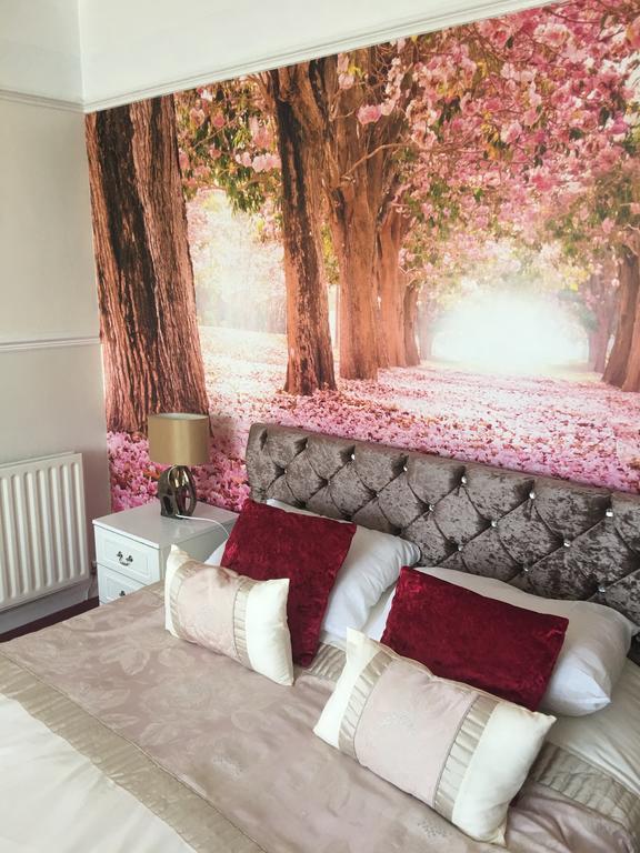 Jasmine House Bed & Breakfast นิวคีย์ ภายนอก รูปภาพ